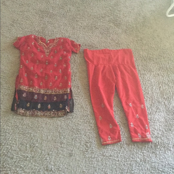 Salwar kameez - Picture 2 of 5